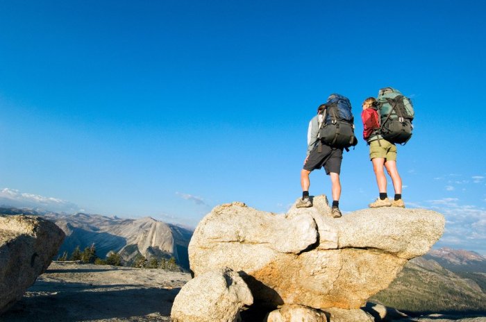 Singles Hiking Trips